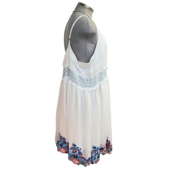 EMBROIDERED HEM ☆ PRETTY ☆ SUMMER DRESS ☆ NWT - Picture 6 of 11